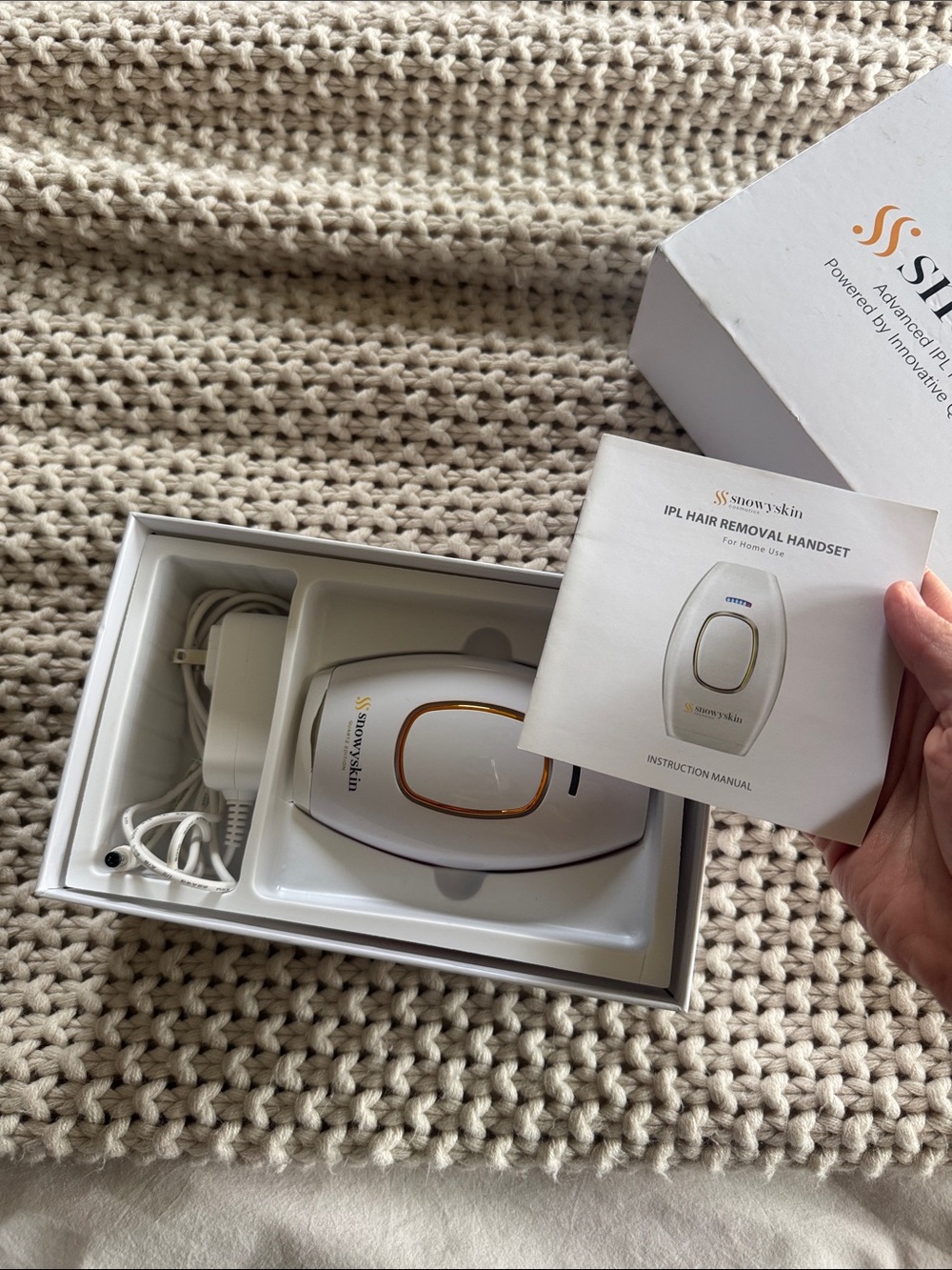Snowyskin Advanced IPL Hair Removal Handset - White & Gold Logo
